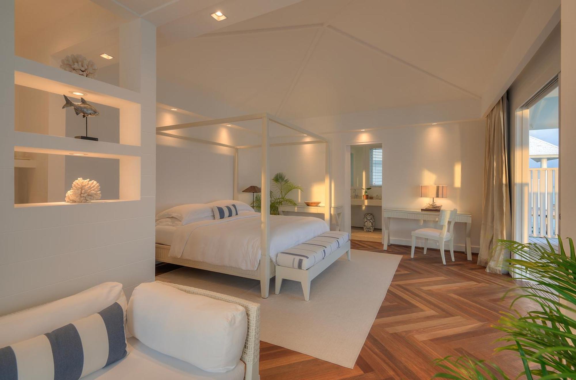 One-Bedroom Overwater Villa