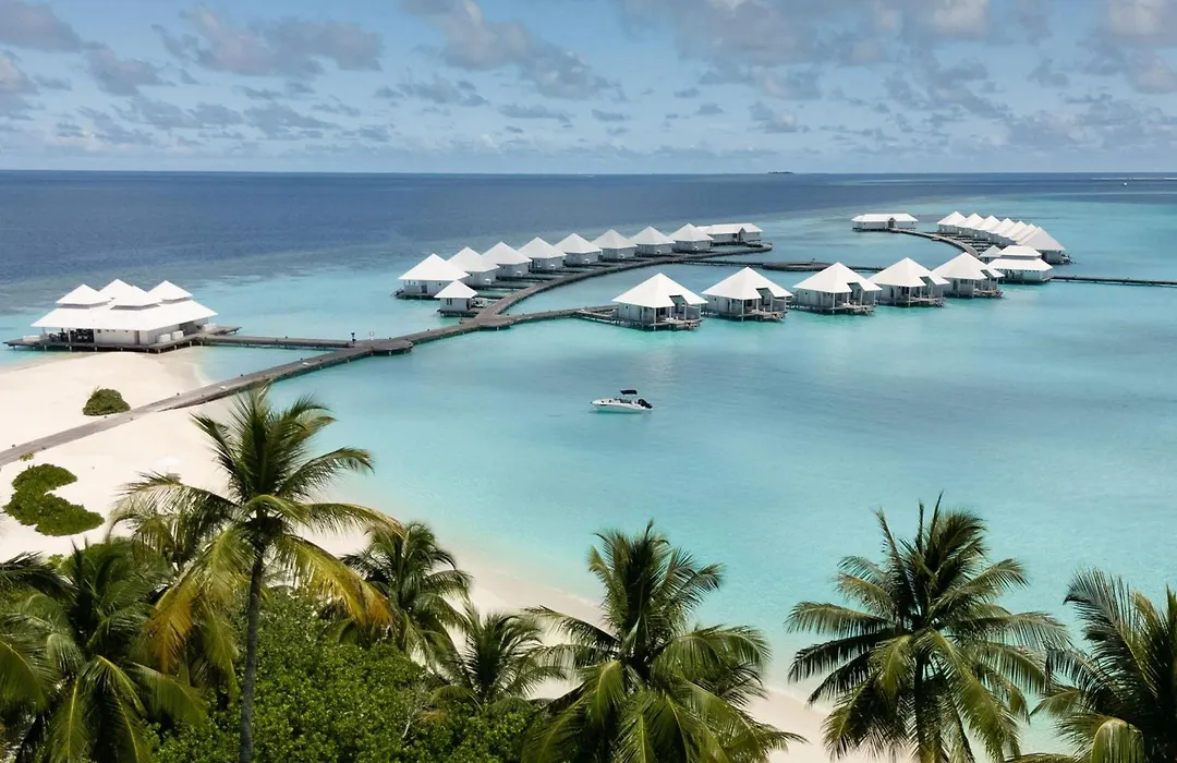 Diamonds Athuruga Maldives Resort & Spa-1